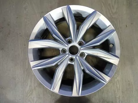 Диск колесный 18 дюймов "KINGSTON" 5NA601025B8Z8