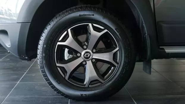 Диск колесный R16 "CYCLADE" (черный) Renault 403006936R для Renault Kaptur 2020 -
