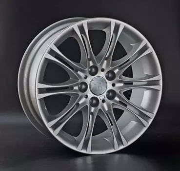 Диск колесный Replay B31 8xR18 5x120 ET47 ЦО72,6 серебристый 000486-070046001