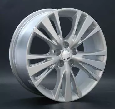 Диск колесный Replay KI148 7,5xR18 5x114,3 ET33 ЦО67,1 серебристый 045305-160146004