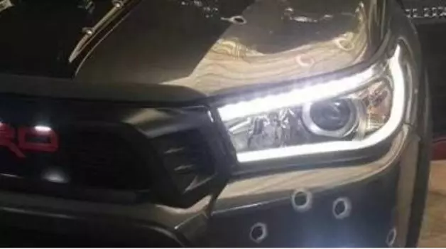 Дневные ходовые огни (ДХО) Dallon DAL00135 для Toyota Hilux 2015