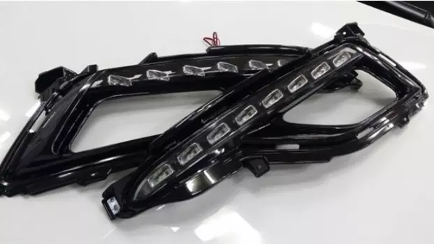 Дневные ходовые огни (ДХО) с накладками на противотуманные фары для Hyundai Sonata 2017 -