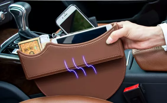 Дополнительные боксы между сиденьями AUDI Q7 2016 -