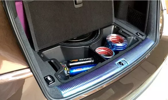 Дополнительный бокс в багажник для AUDI Q5 2016 -