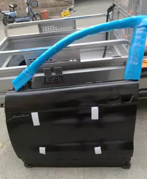 Дверь передняя (левая / правая) для Changan CS75 2015 -