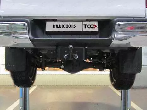 Фаркоп TCC TCU00021 Toyota Hilux 2018-