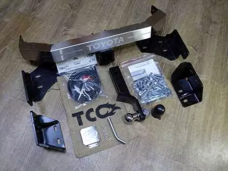 Фаркоп TCC TCU00099N Toyota Fortuner 2017-