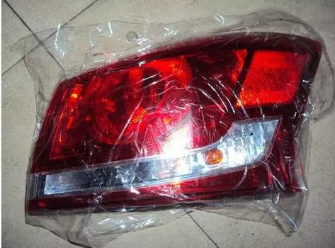 Фонарь задний левый/правый на крыле Great Wall Hover M4