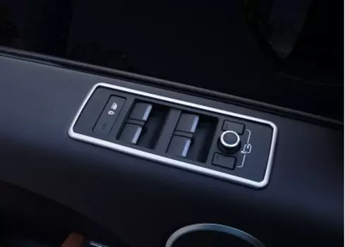 Хромированная накладка на пульт управления окнами (тонкая) для Range Rover 2014 -