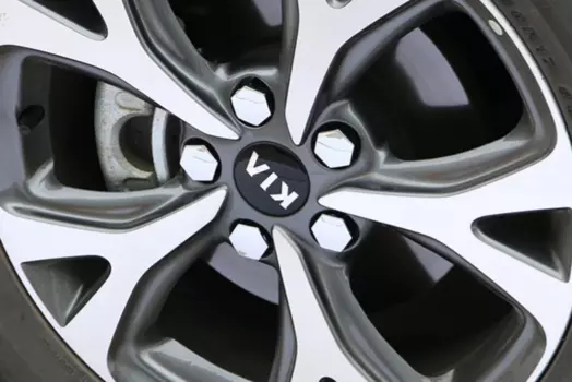 Хромированные колпачки болтов дисков для KIA Rio X-Line 2017 -