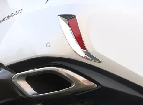 Хромированные накладки на задние катафоты для LEXUS RX (2015 - по н.в)