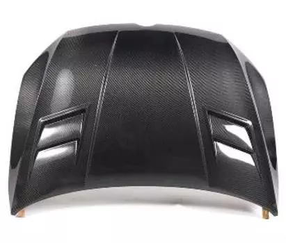 Капот карбоновый Carbuy CRBY00900-251 для Volkswagen Golf (7G) 2012 -