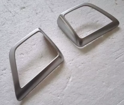 Комплект накладок на динамики (хром) для Toyota Alphard 2015 -