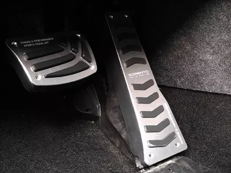 Комплект спортивных накладок на педали для KIA Optima 2018 -