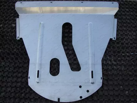 Комплект защит (алюминий) 4мм (картер и кпп, диффер-л) Компания ТСС ZKTCC00250K Jeep Cherokee 2014-