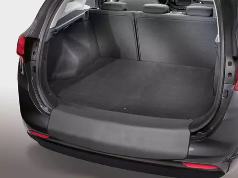 Коврик для заднего бампера Hyundai/KIA черный R8570AC000K KIA XCeed 2020-