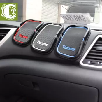 Коврик на торпеду для Hyundai Tucson (2015- по н.в. )