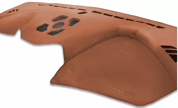 Коврик на торпеду (кожа, черный, коричневый) для KIA Mohave 2017 -