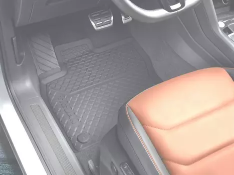 Коврики салона (резиновые) VAG 5NB06150082V для Volkswagen Tiguan 2017-