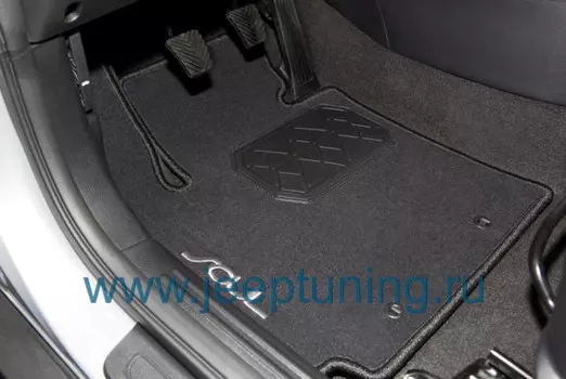 Коврики в салон Hyundai/KIA велюр черный R8140B2101 KIA Soul (2G) рест. 2016-