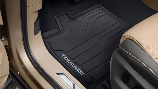 Коврики в салон (резиновые) VAG 76106150082V для Volkswagen Touareg 2018 -