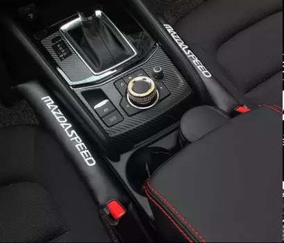Кожаные вставки между сиденьем и центральным тонелем Mazda speed для Mazda CX-5 2017-