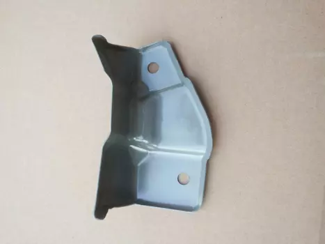 Кронштейн крепления переднего усилителя для Geely Atlas 2018 -