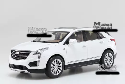 Модель Cadillac XT5 в масштабе 1:18