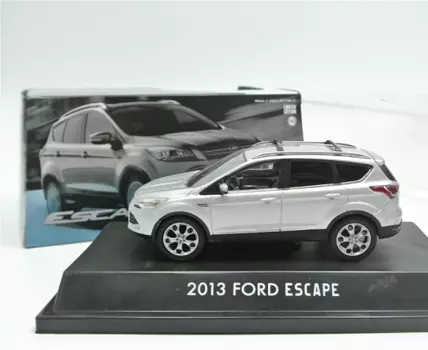 Модель Ford Kuga в масштабе 1:43