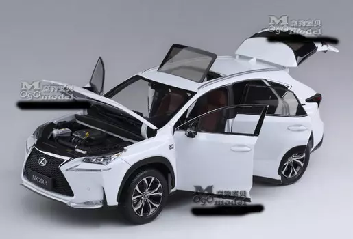 Модель Lexus NX 200T в масштабе 1:18