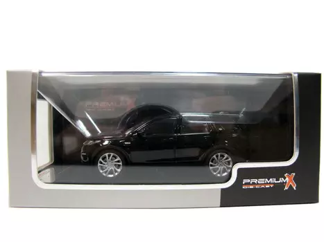 Модель Range Rover Discovery Sport 2015 в масштабе 1:43
