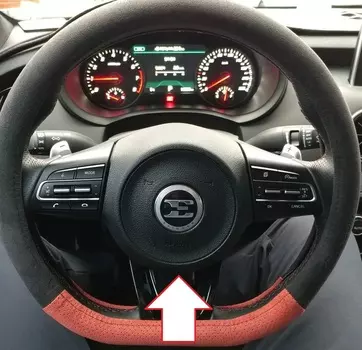 Модуль подушки безопасности с логотипом (черный) для KIA Stinger 2018 -