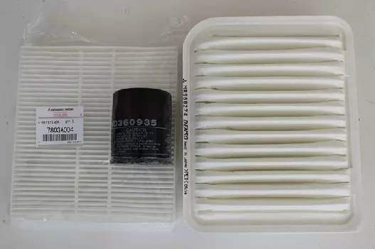 Набор фильтров для Mitsubishi Outlander 2012 - 2018