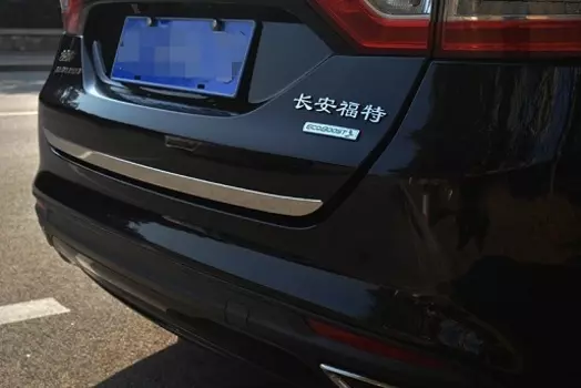 Накладка на багажную дверь для Ford Mondeo ( 2014 - по н.в. )