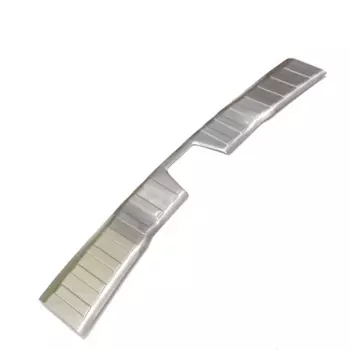 Накладка на багажный проем HAVAL H2