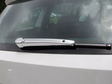 Накладка на дворник пятой двери OEM-Tuning 37504 для SKODA KODIAQ (2017 - по н. в.)