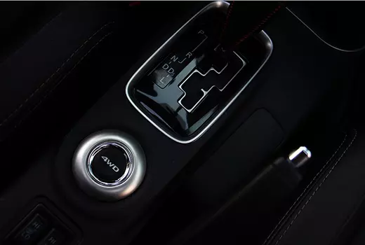 Накладка на кнопку 4wd для Mitsubishi Outlander 2012 - 2018