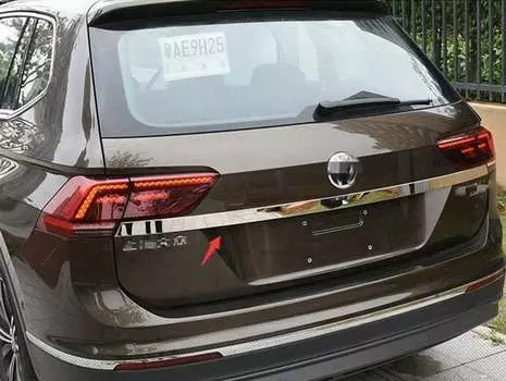Накладка на крышку багажника, нерж. OEM-Tuning CNT22-17TG-025 для Volkswagen Tiguan 2017-