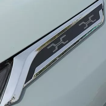 Накладка на кузов Toyota RAV4 2019-