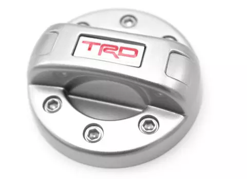 Накладка на лючок бензобака Тайланд SU-TS181477 для Toyota Fortuner 2017-