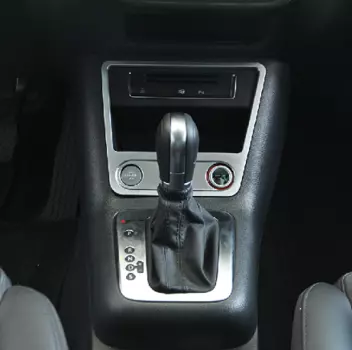 Накладка на отсек для Volkswagen Tiguan (2007 - 2016)