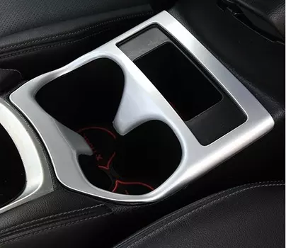 Накладка на подстаканники для Nissan X-Trail 2014 -