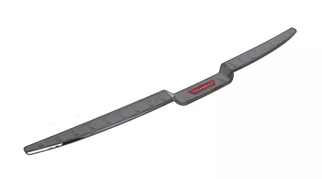 Накладка на порог багажника (черная, внешняя) Point Bin PNT00368 для Hyundai Tucson (4G) 2021-