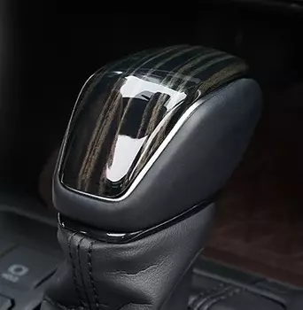 Накладка на рычаг передач (коричневая) Toyota RAV4 2019-