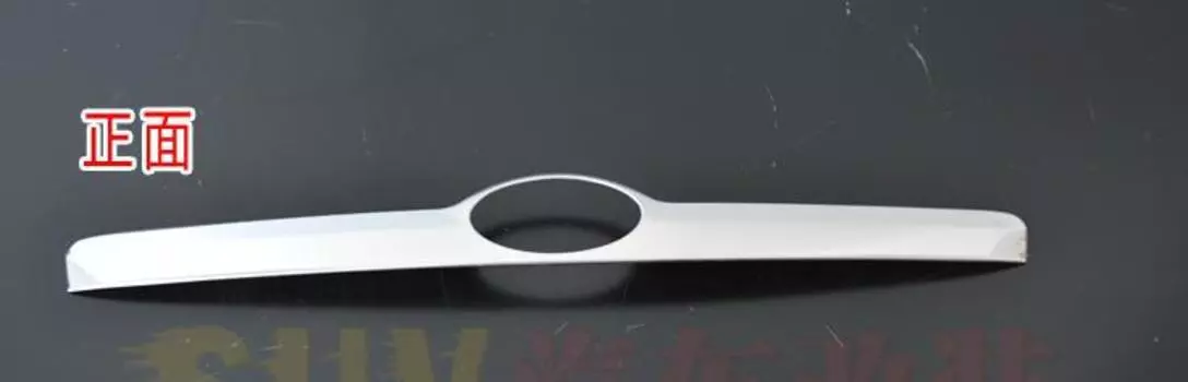 Накладка на шильдик для Subaru XV (2011 - 2017)