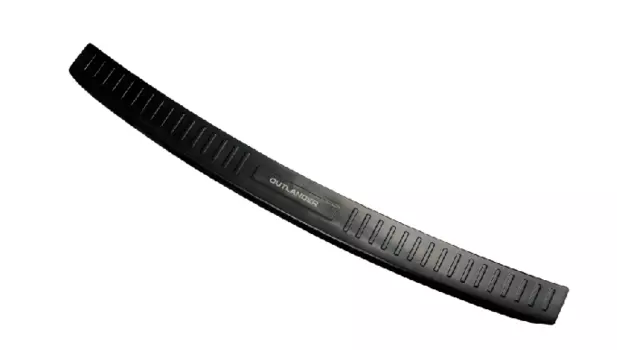 Накладка на задний бампер BLACK (черная) для Mitsubishi Outlander 3 (2011 - 2018)