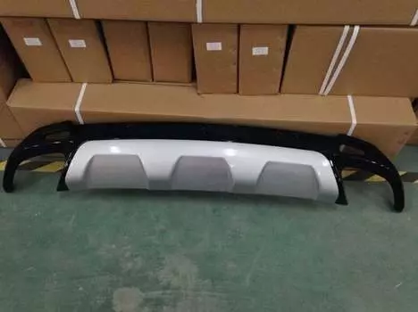 Накладка на задний бампер для HYUNDAI Grand Santa Fe (2012 - 2016)