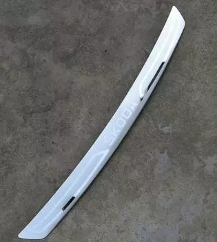 Накладка на задний бампер для Skoda Rapid 2012 -