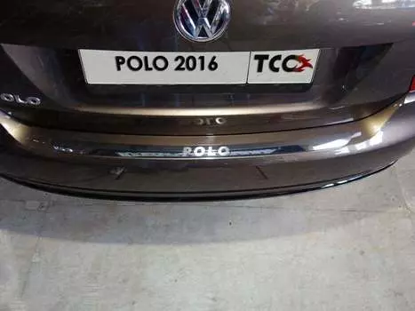 Накладка на задний бампер (лист зеркальный надпись Polo) ТСС VWPOLO16-14 для VOLKSWAGEN Passat (2011-2015)-