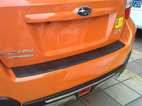 Накладка на задний бампер (пластик) для Subaru XV (2011 - 2017)